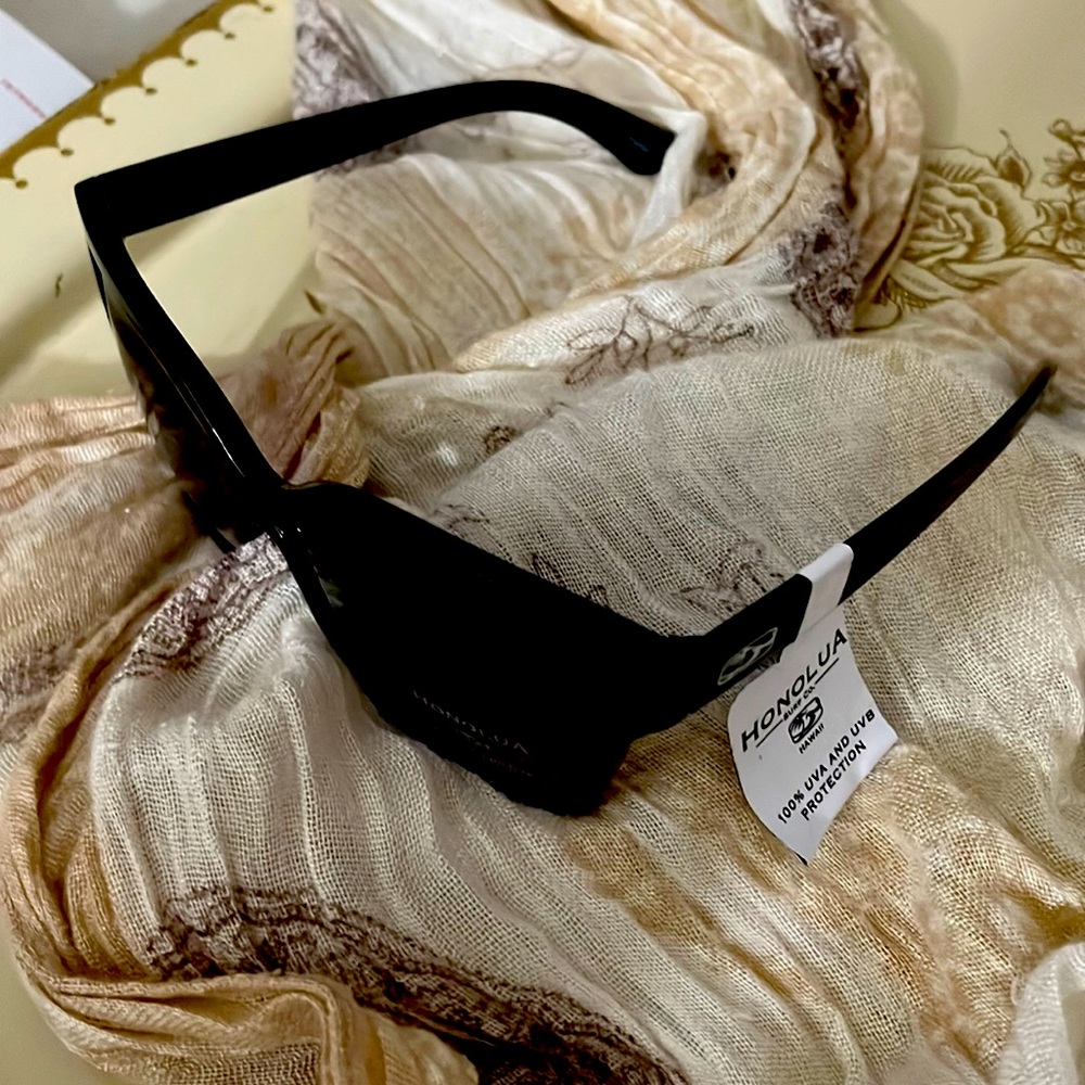Honlua Surf Co. Sunglasses